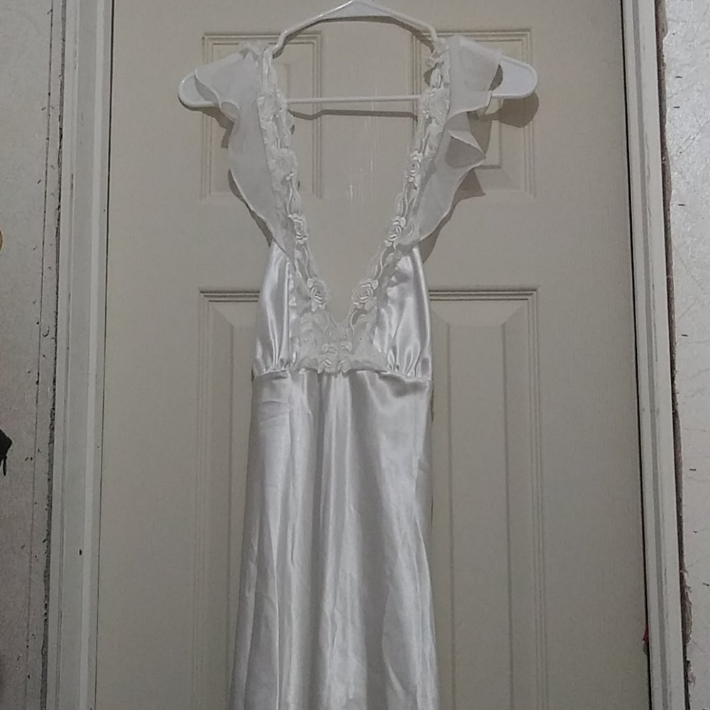 White silk and lace night gown